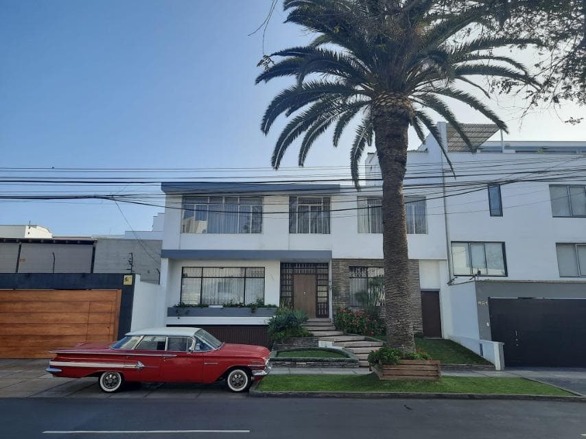 Vendo Bella Casa en Calle Paul Harris N 4, San Isidro - 1