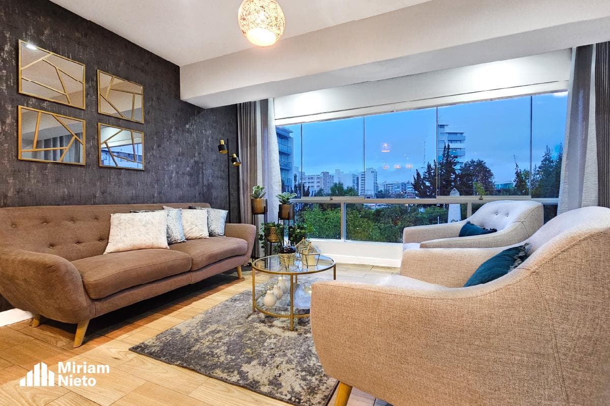 Departamento Amoblado en Alquiler en Cayma - 1