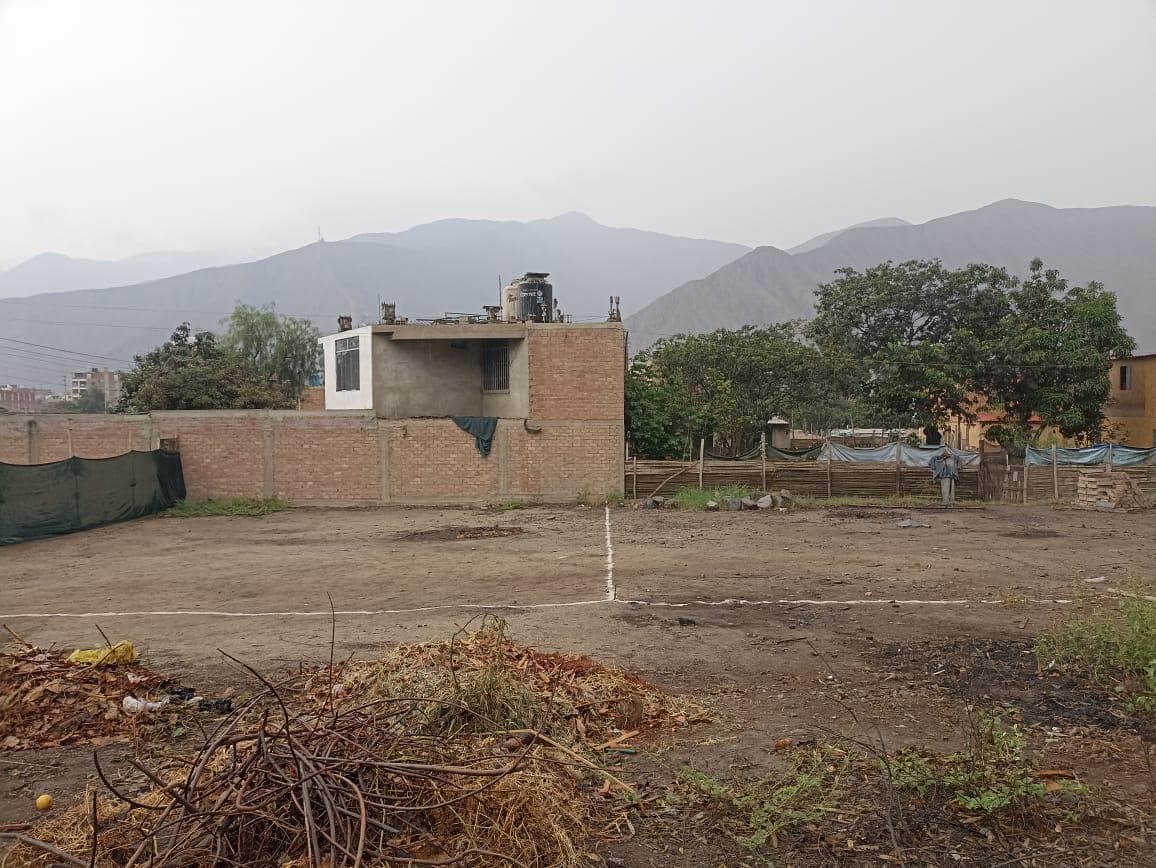 Terreno en LURIGANCHO - 1