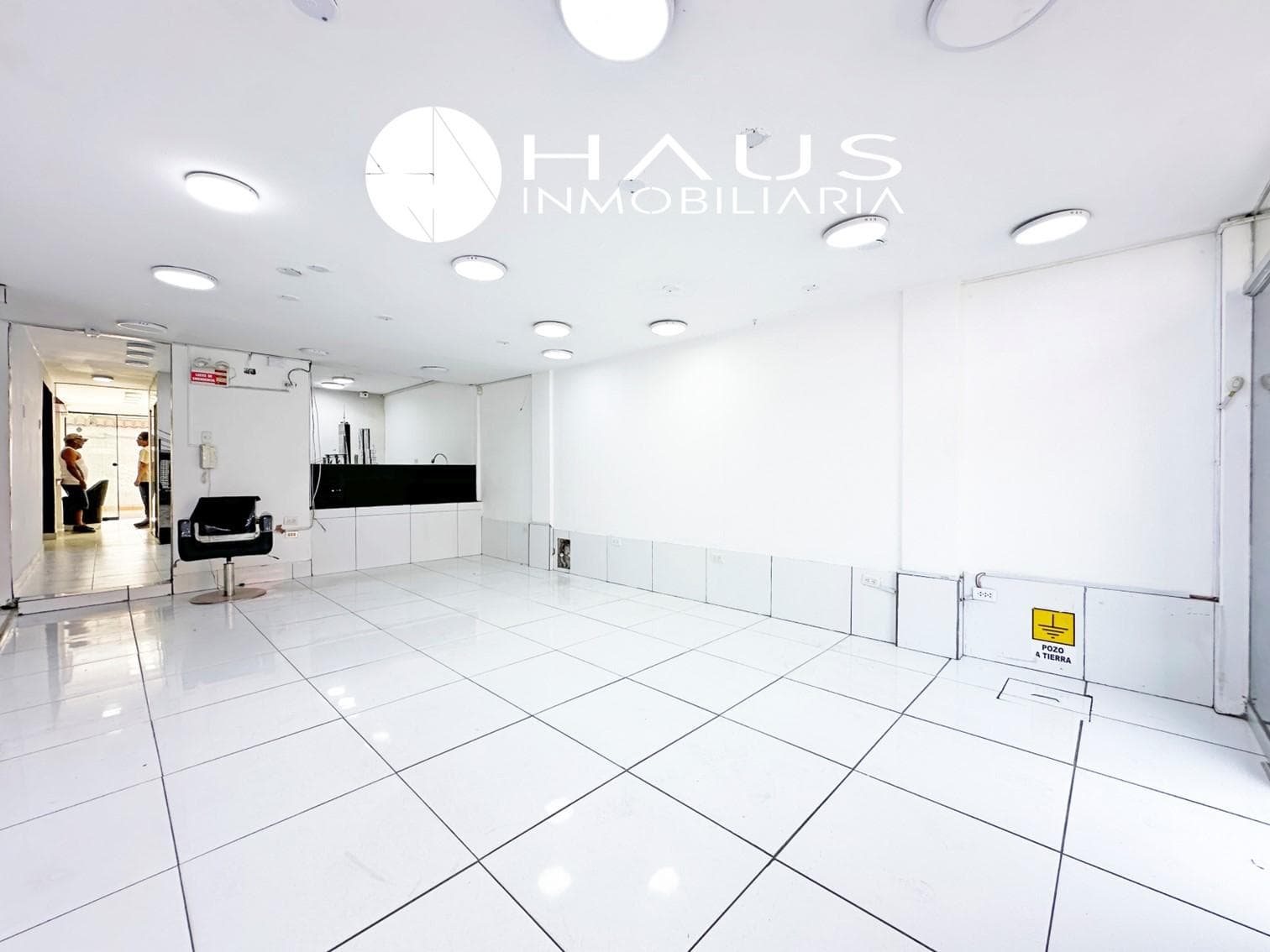 Local en San Juan de Miraflores - 1