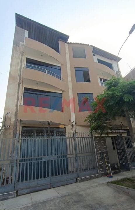 Local comercial a la Venta en Carabayllo - 1