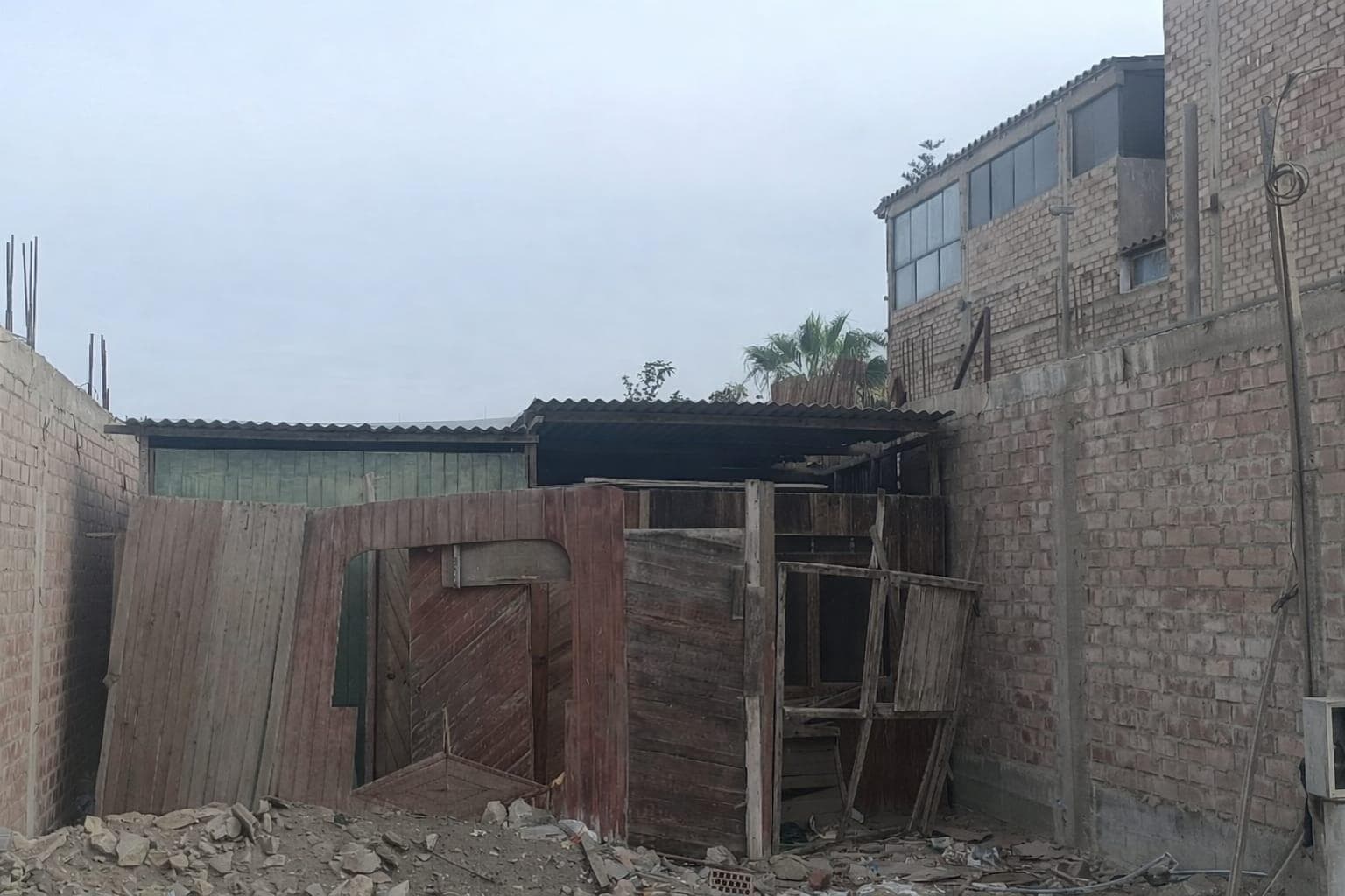 Terreno en Venta – Excelente Ubicación en “Los Delfines” Ancón - 1