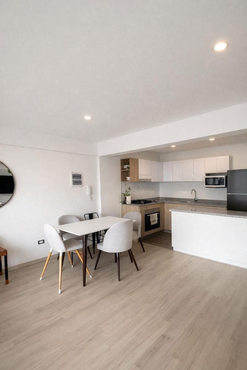 Vendo dpto con terraza 2 dormitorios en La Calera, Surquillo. - 1