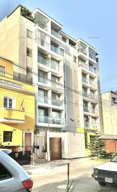 Vendo Lindo Departamento en Calle Rio De Janeiro N 1, Piso 4, Jesús María - 1