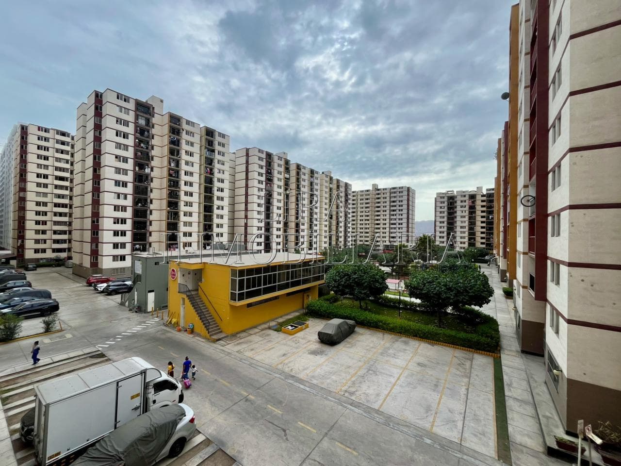 DEPARTAMENTO EN VENTA EN CONDOMINIO VISTA SOL - COMAS - 1