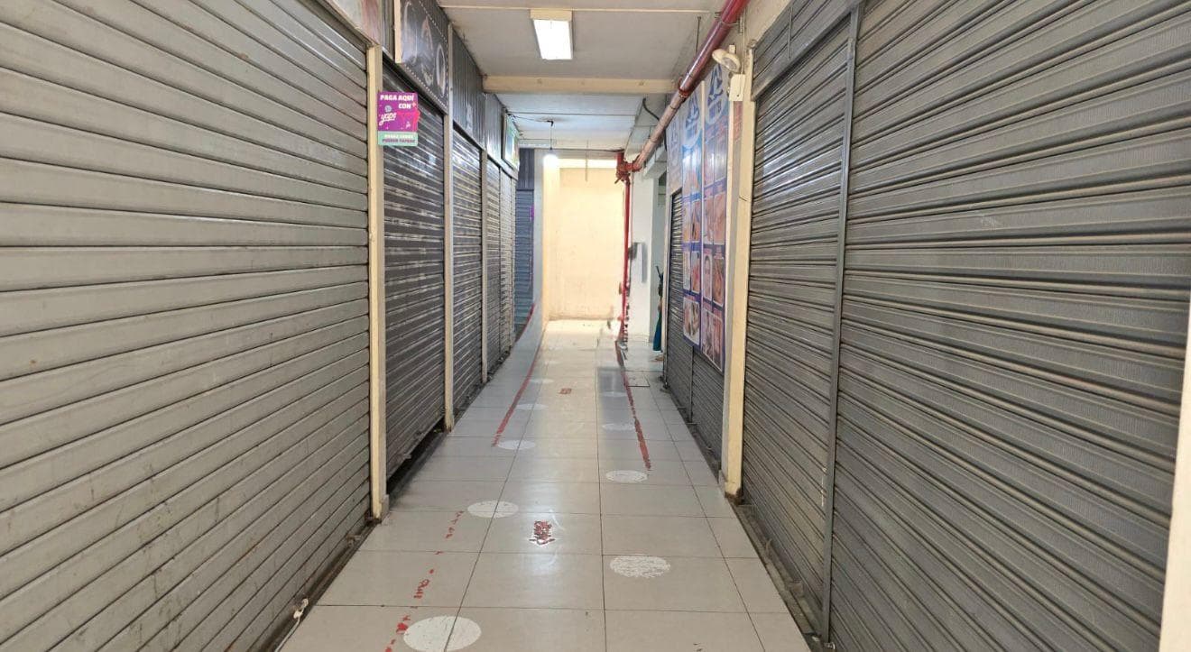 Local Comercial En Venta Galería La Luz – Ate Vitarte - 1