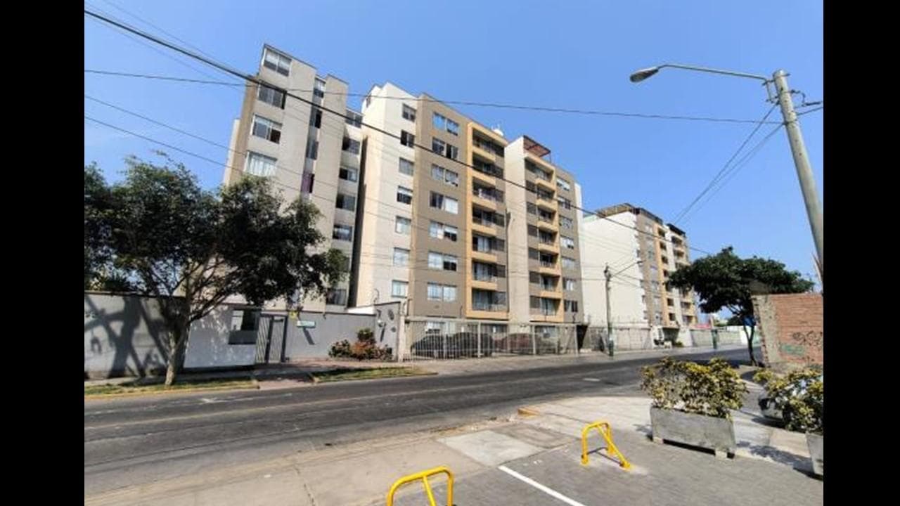 Dpto. 3 dorms. Combate de Angamos, Surco, venta. - 1