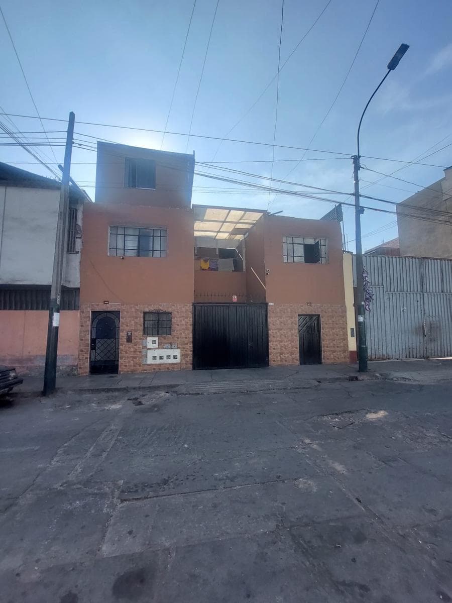 Local Comercial a la Venta en La Victoria - 1