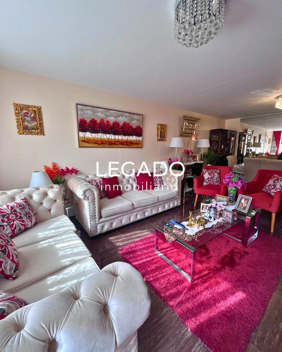 VENTA DE CASA con ubicación estratégica en San Miguel - 1