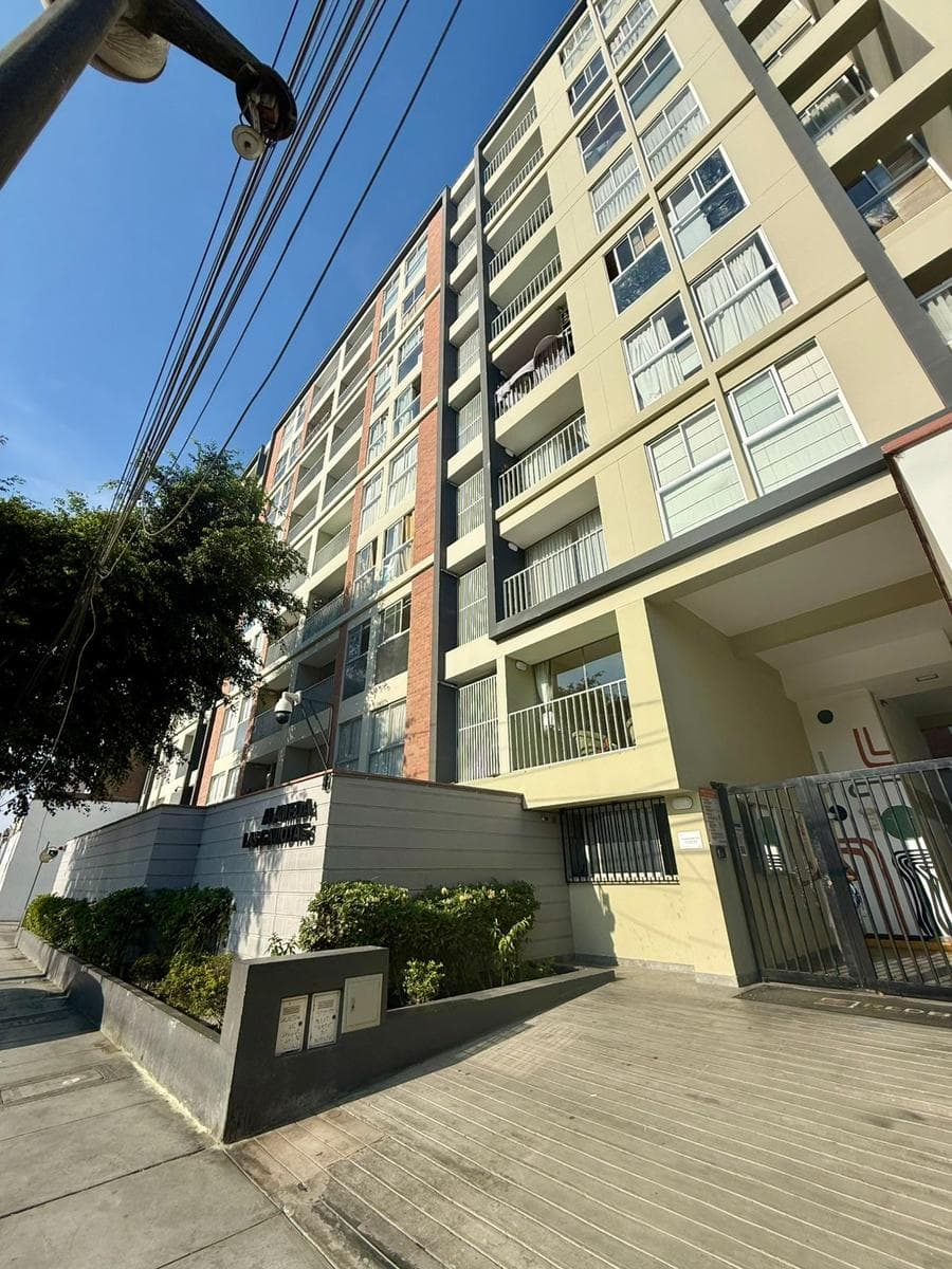 Alquilo acogedor departamento en Condominio Alameda Las Gaviotas. - 1