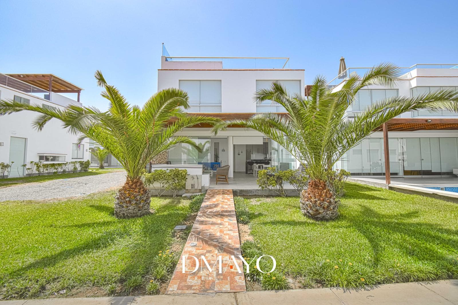 Casa en SARAPAMPA - 1