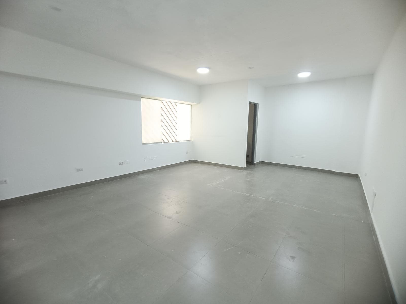 Oficina en Alquiler en JR. de La Union | 47.36 m² | Ubicación Estratégica - 1