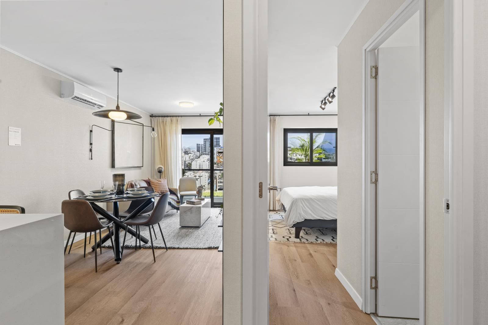 DepartamentoAlcanfores con Benavides -Centro turístico de Miraflores - 1