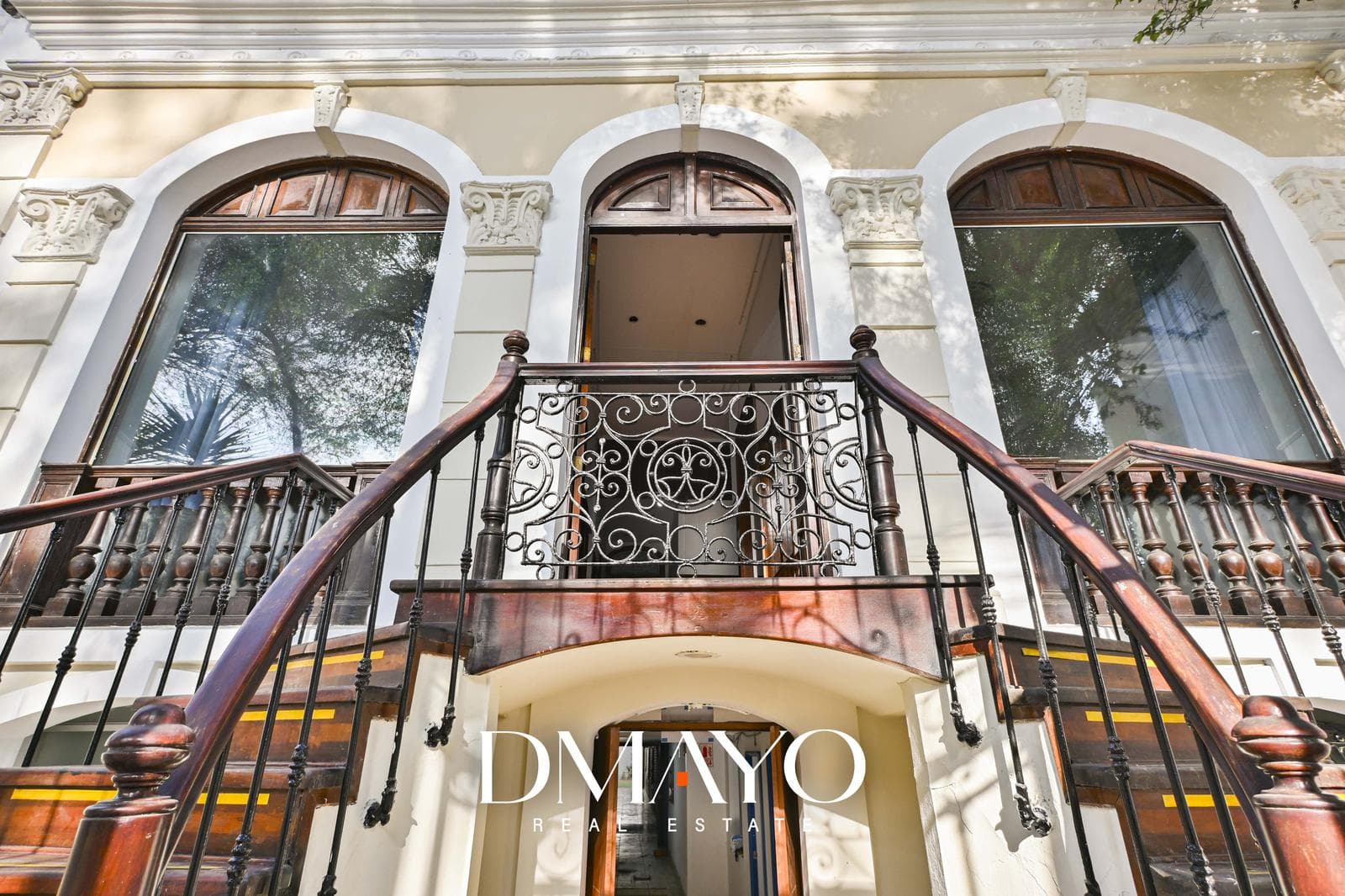 Local Comercial de 636 m2, Av. Pedro de Osma Barranco con Licencia para Bar y restobar - 1