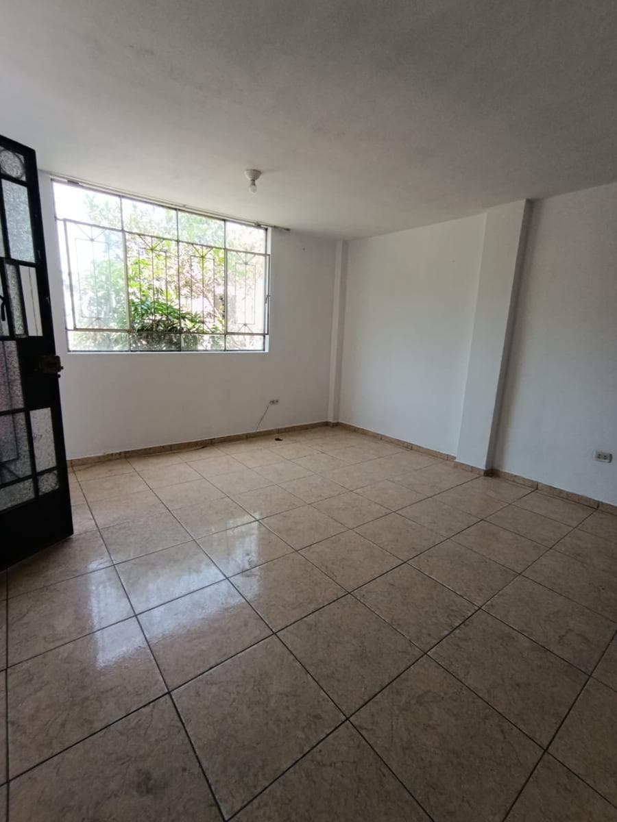 Departamento en Alquiler en Rímac 80 m2 altura cuadra 5 de Tarapaca...!!! - 1