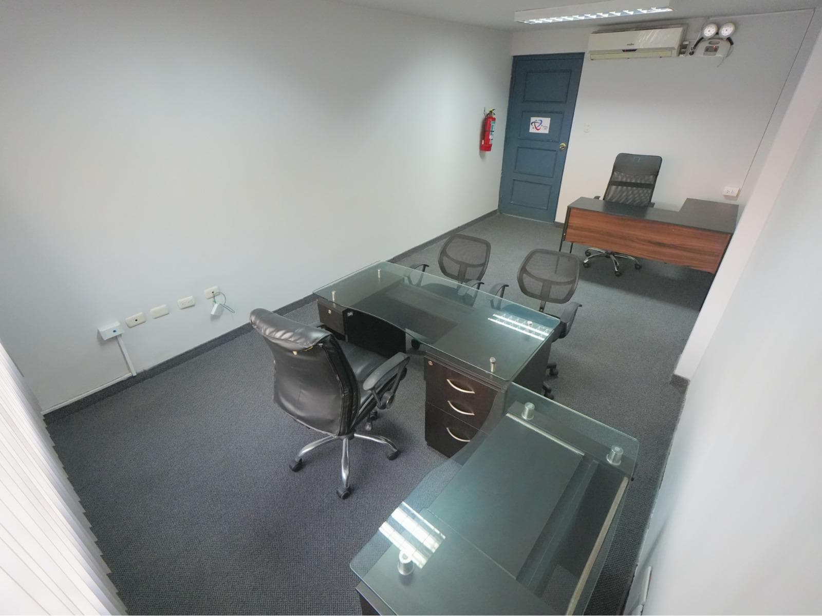 Oficina en San Isidro - 1