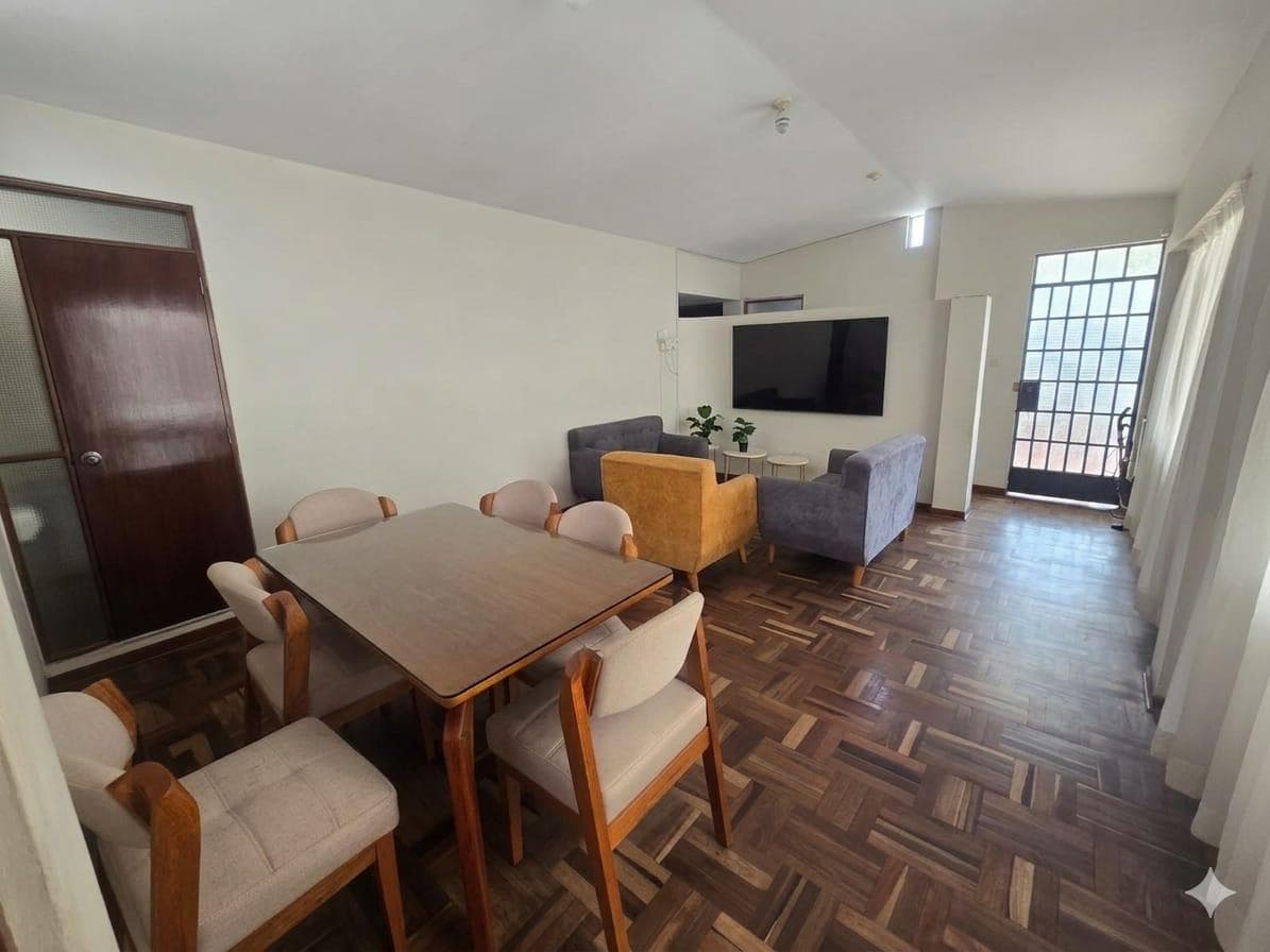 Departamento 3er piso + Azotea - Los olivos - 1