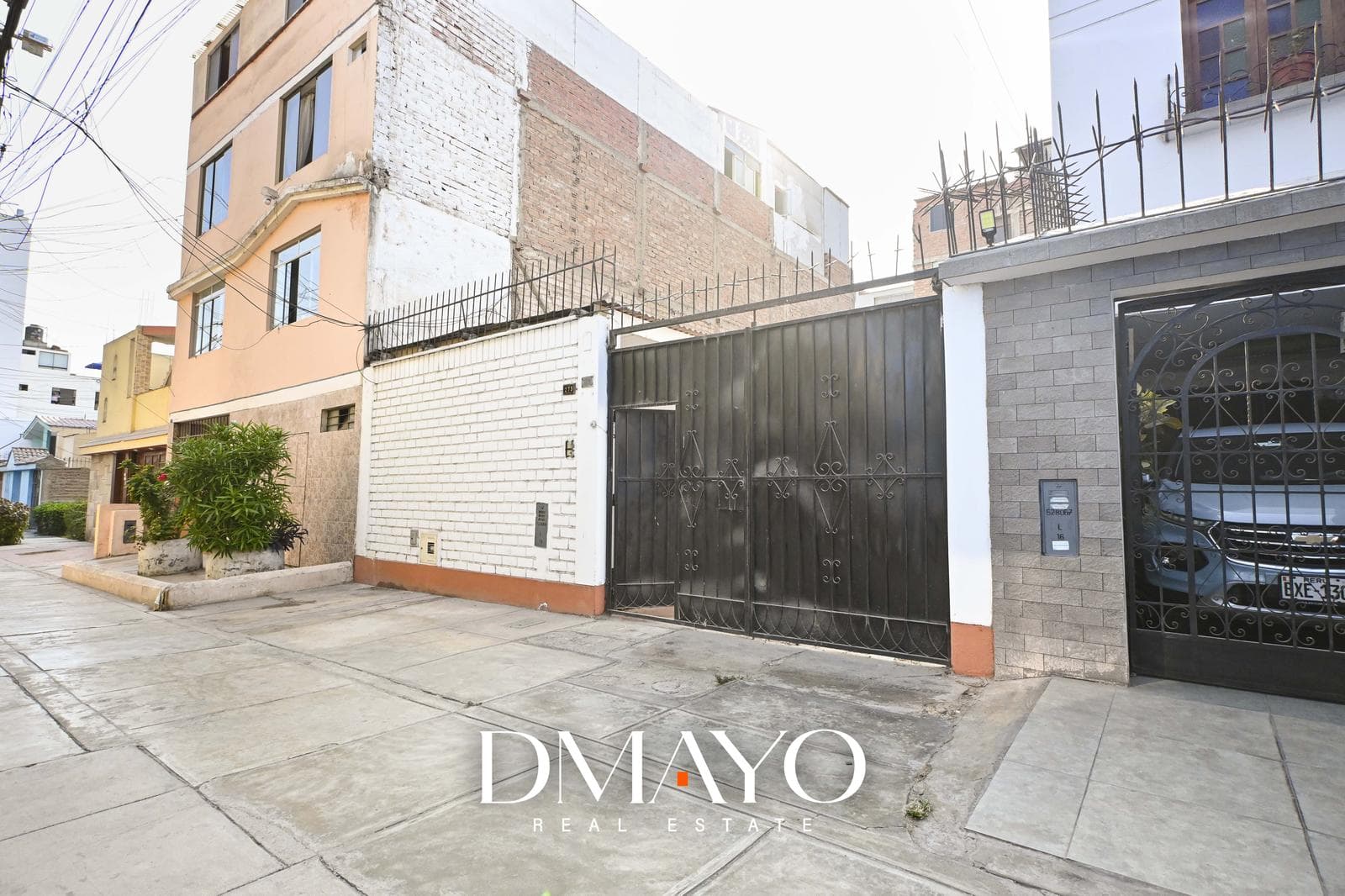 Venta Terreno en Pasaje, Urb Los Sauces - Surquillo - 1