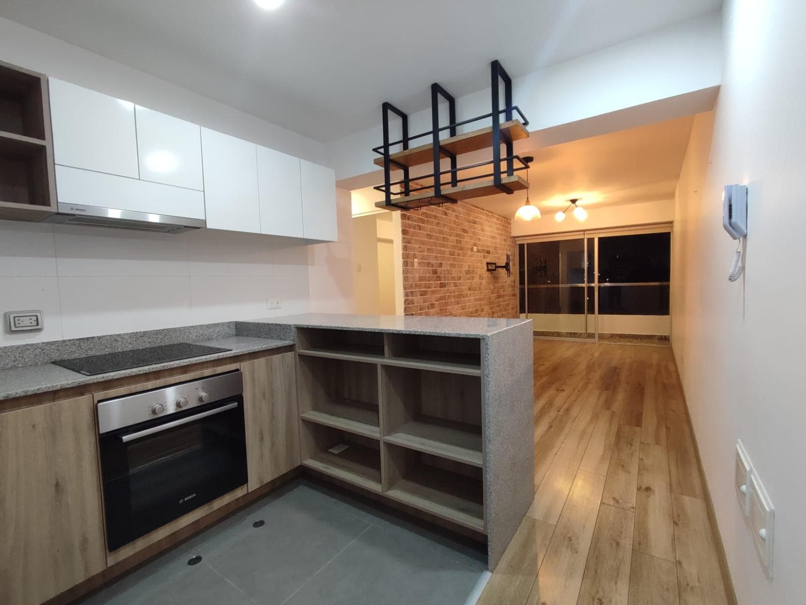 Alquiler departamento 3 habitaciones con cochera y vista externa Jesus Maria - 1