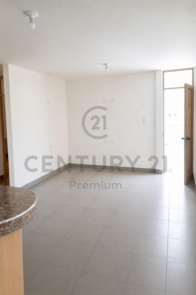Ocasión Departamento en venta en Callao Segundo piso - 1