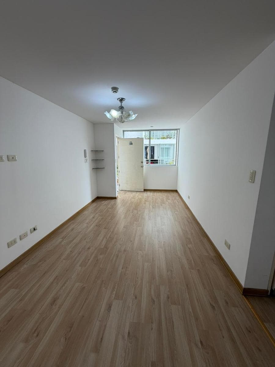 Departamento en venta de 75m2 en Jesús María - 1