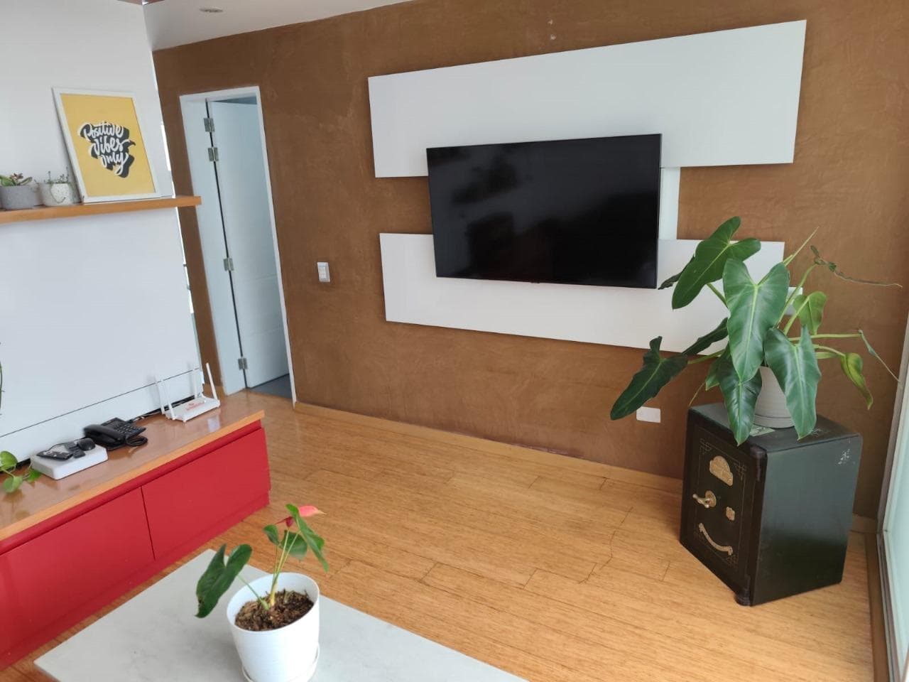 SE VENDE DUPLEX 213.34m2 DE 4 DORM. 2 COCHERAS LA AURORA-MIRAFLORES - 1