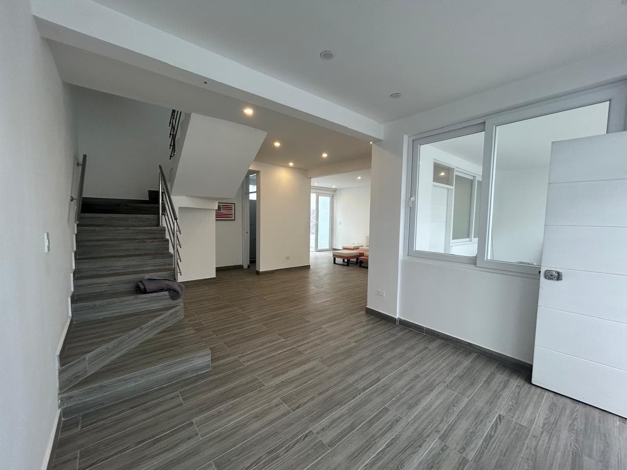 Casa en Alquiler en Punta Hermosa (A pocos metros de Playa Negra y Playa Norte) - 1