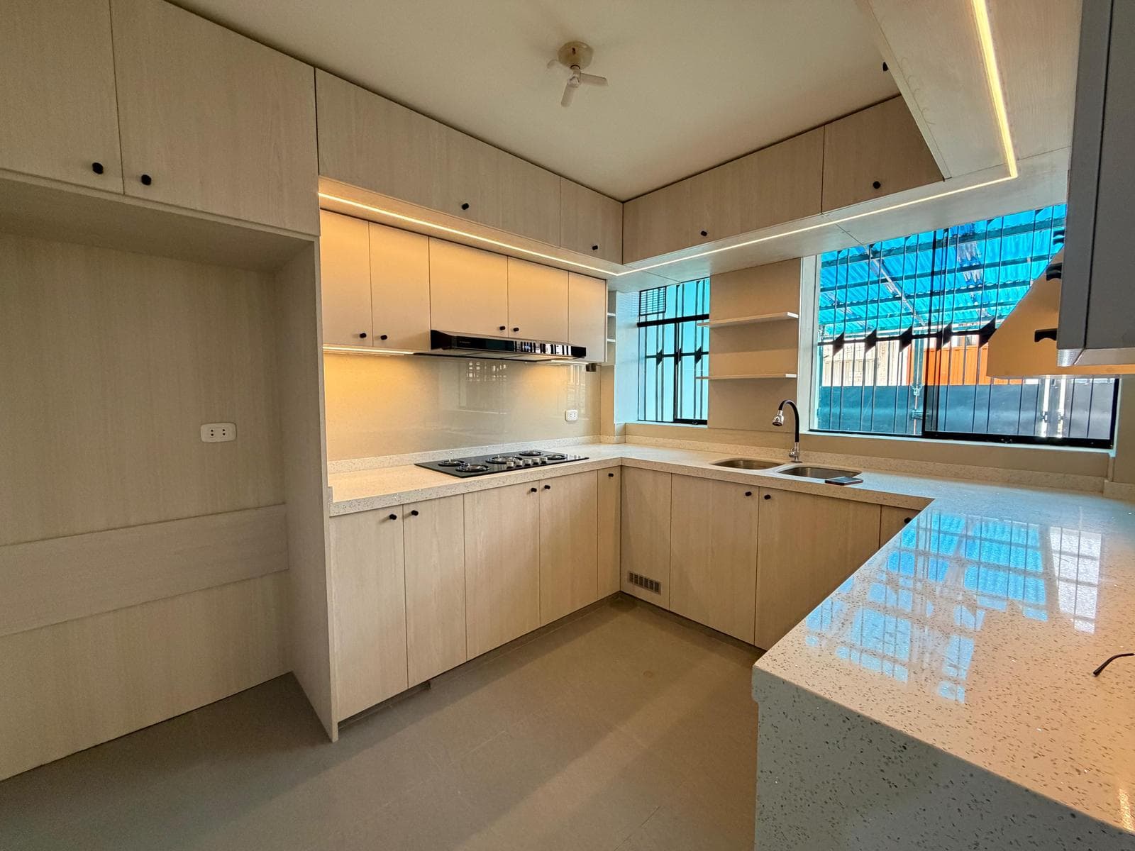 Departamento en alquiler Frente a Mega Plaza Cajamarca - 1