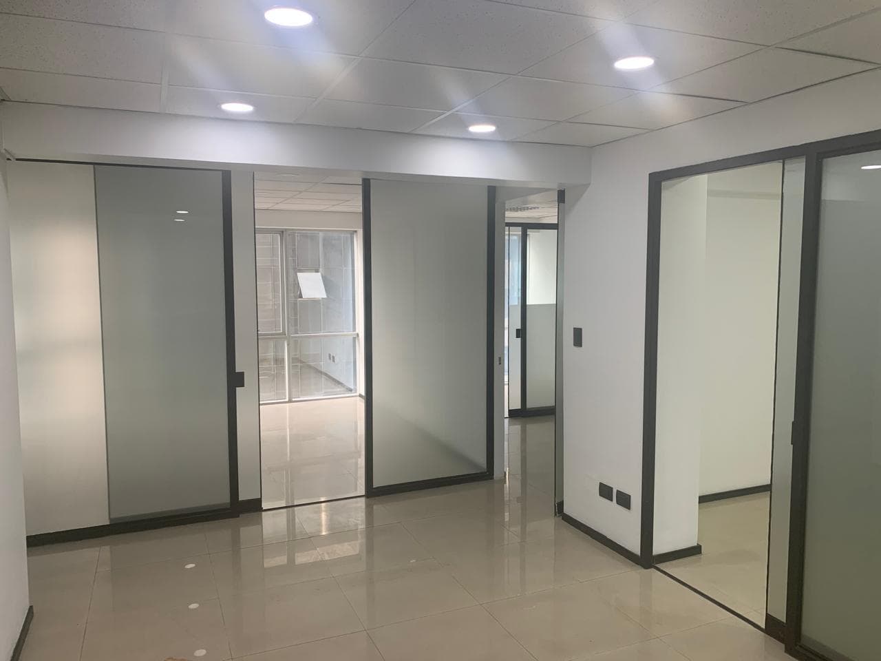 Oficina en Santiago de Surco - 1