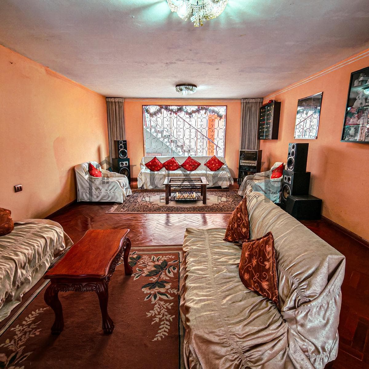 Remate 1er Piso en Urb. Liguria - 1