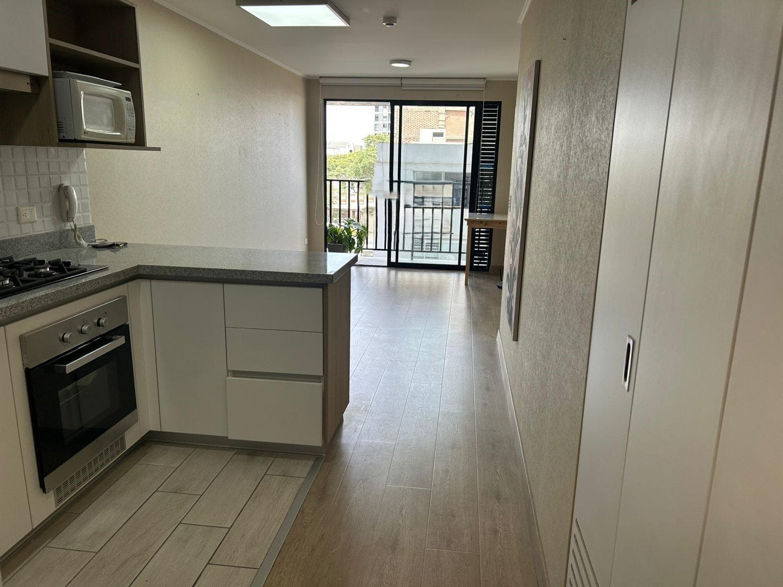 Flat Moderno En Alquiler — Miraflores - 1