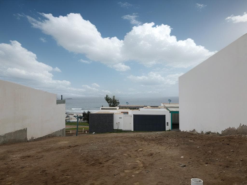 TERRENO DE PLAYA CON VISTA AL MAR, EN EXCLUSIVO CONDOMINIO LOMAS DEL MAR - 1