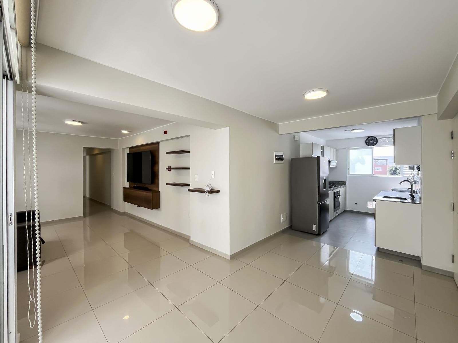 DEPARTAMENTO EN VENTA EN AV BRASIL MAGDALENA - 1