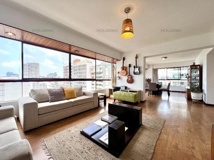 Departamento en Venta en Av. Dos de Mayo – San Isidro | 151 m² con Ascensor Directo - 1