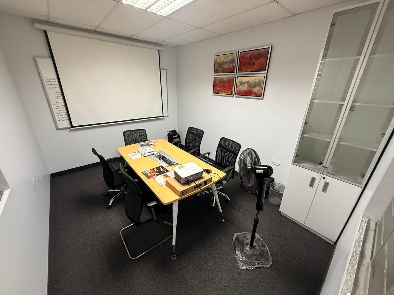 LOCAL PARA ALMACEN Y OFICINAS DE 245M2 EN CHORRILLOS ! - 1