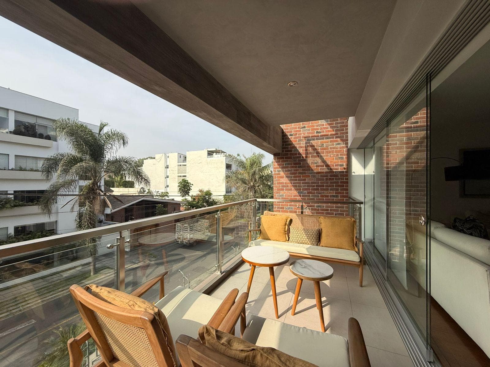 Exclusivo departamento amoblado en Chacarilla ideal para expatriados - 1