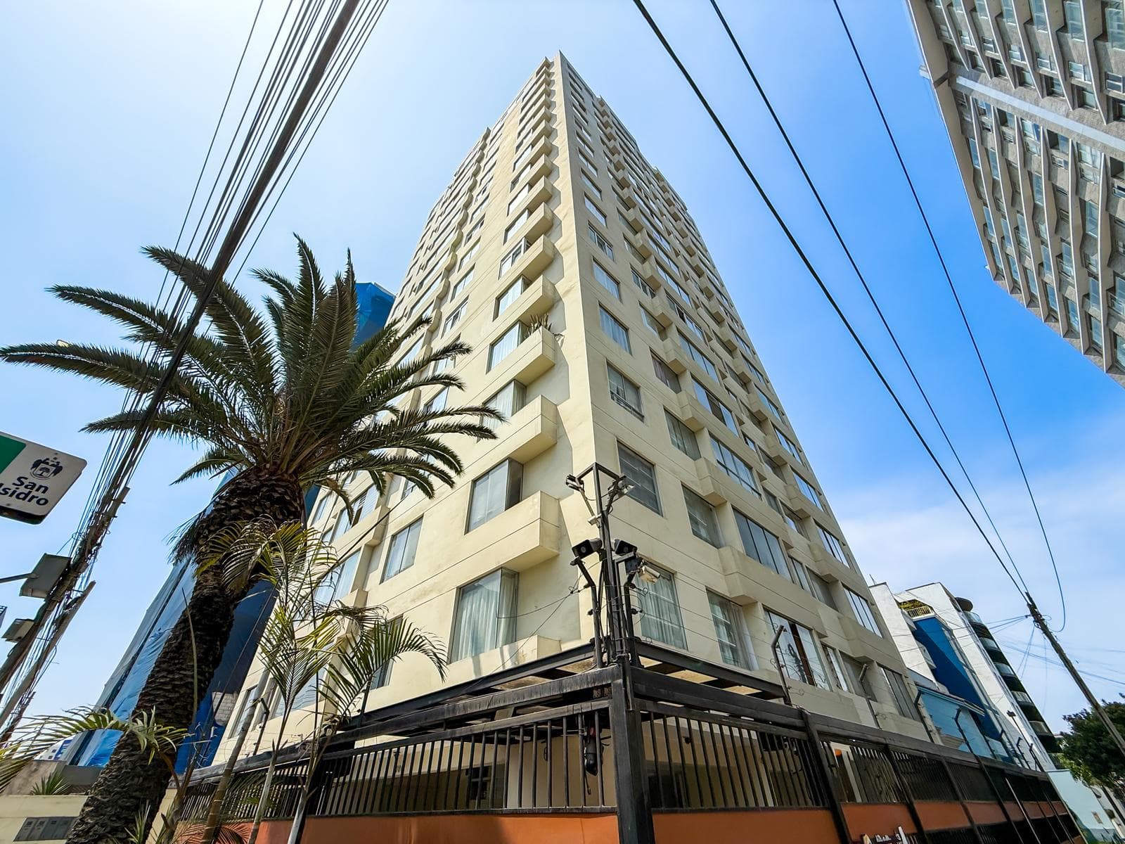 Departamento En Magdalena Limite San Isidro - 1