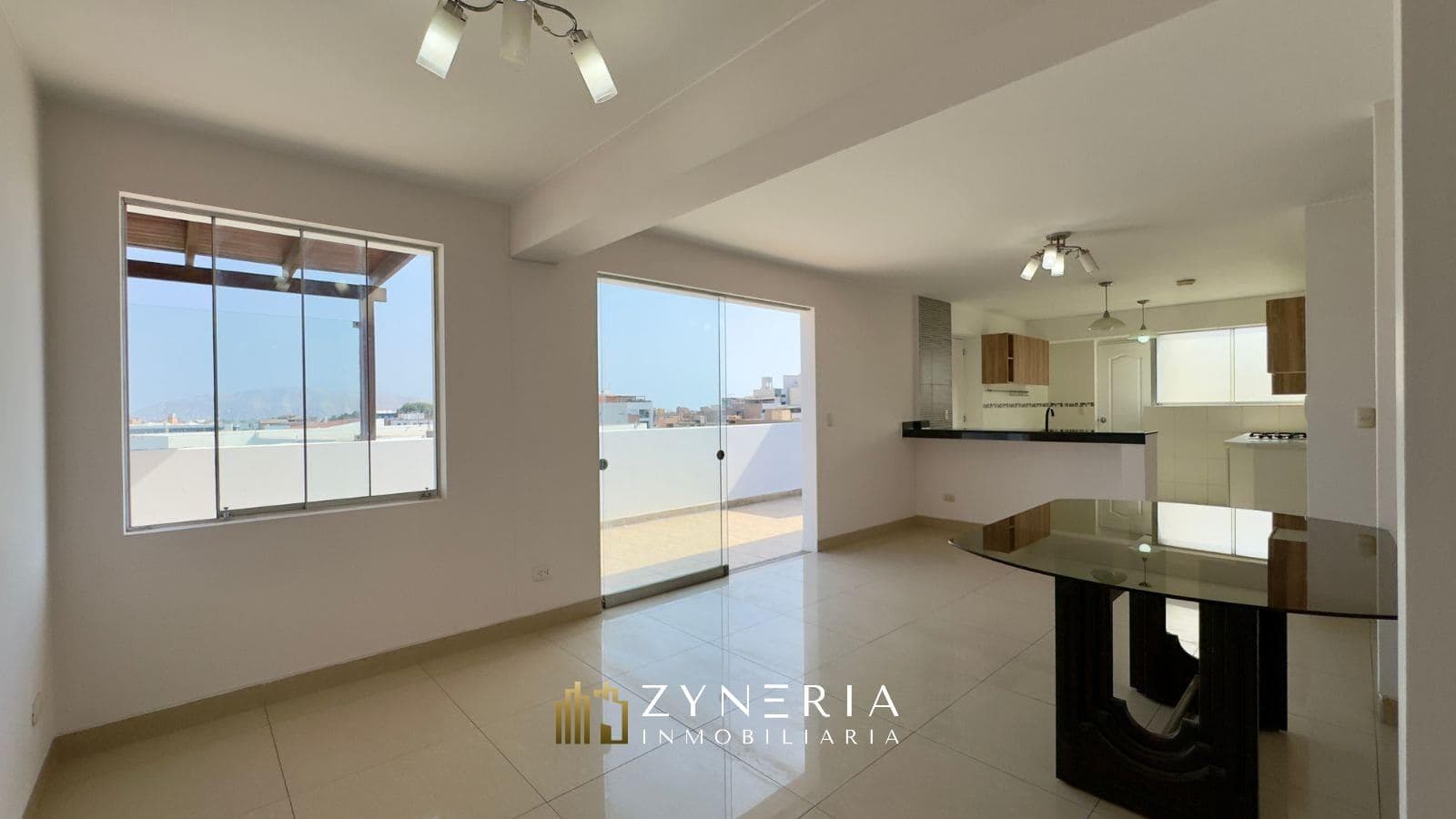 Oportunidad en Surco: Departamento de 157 m² con terrazas, vista al parque y acceso por escalera - 1