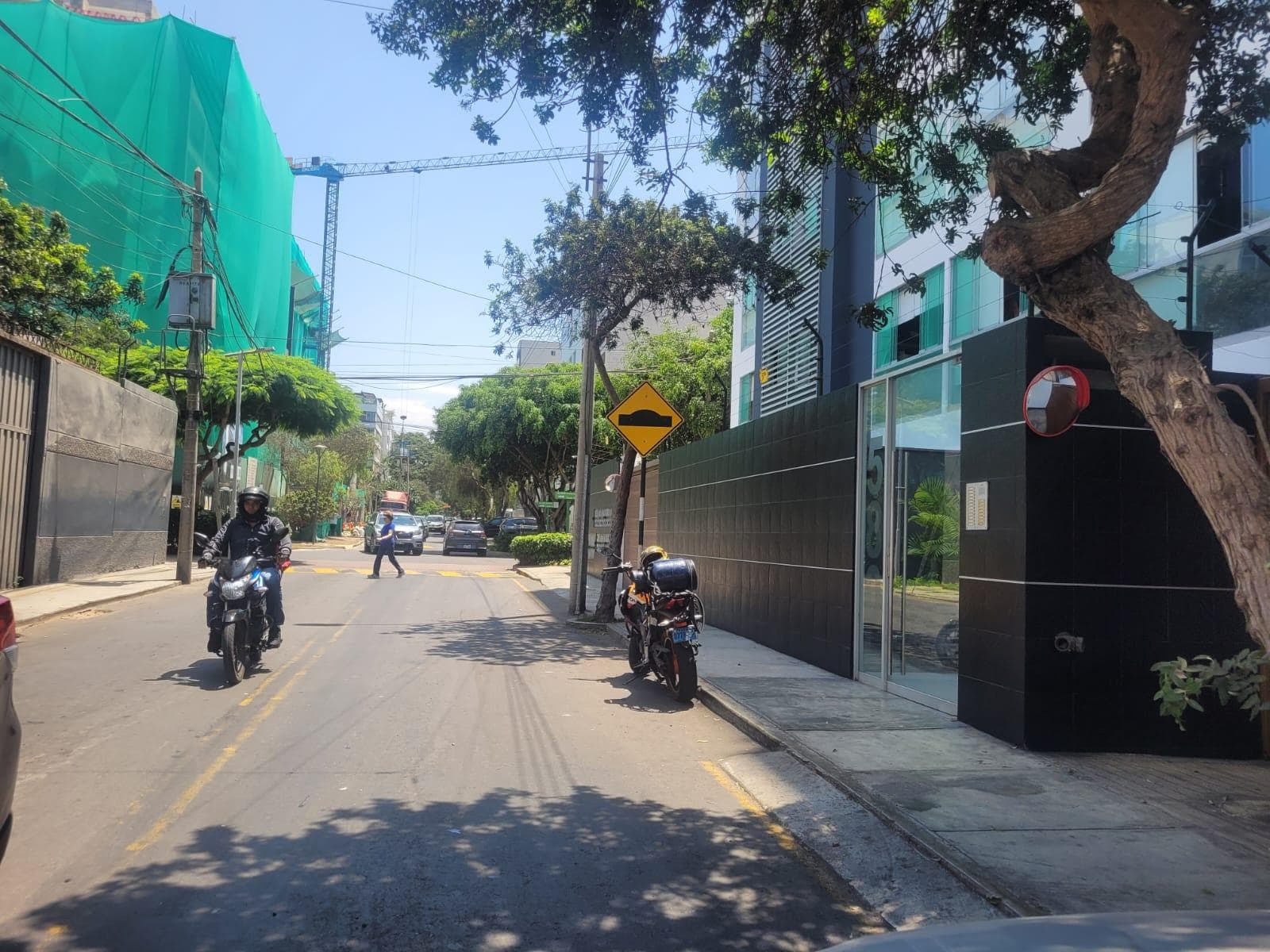 Vendo Terreno En Zona Estratégica De Miraflores - 1
