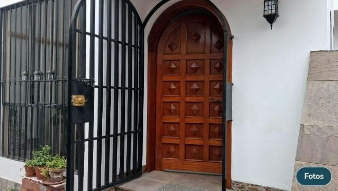 CASA EN ALQUILER DE 160MT- PARA USO DE CONSULTORIOS, OFICINAS O VIVIENDA. - 1