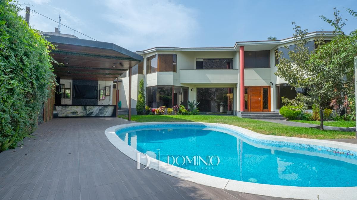 Casa en Venta en La Planicie – La Molina - 1