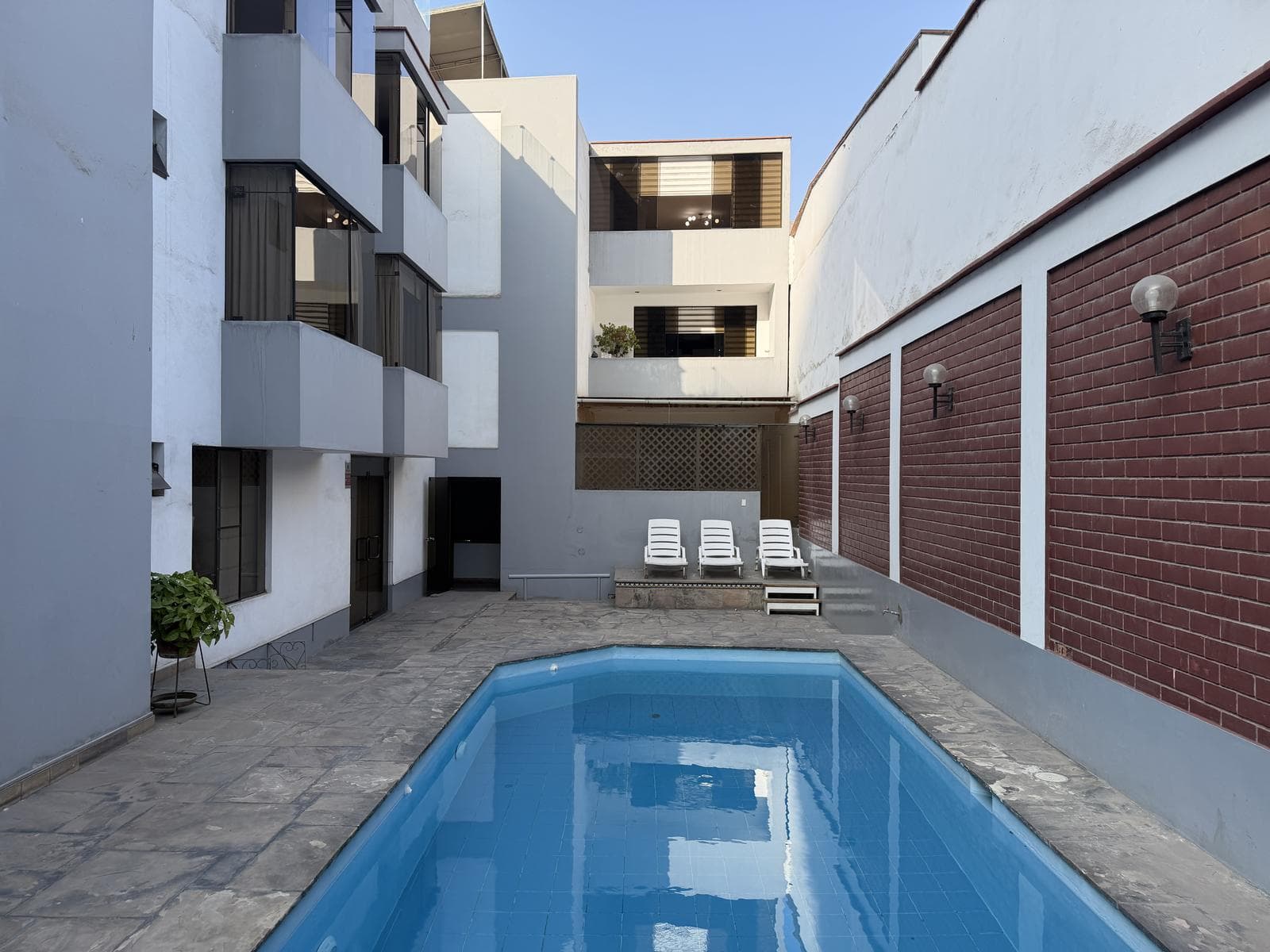 Venta departamento amplio en RINCONADA DEL LAGO LA MOLINA - 1
