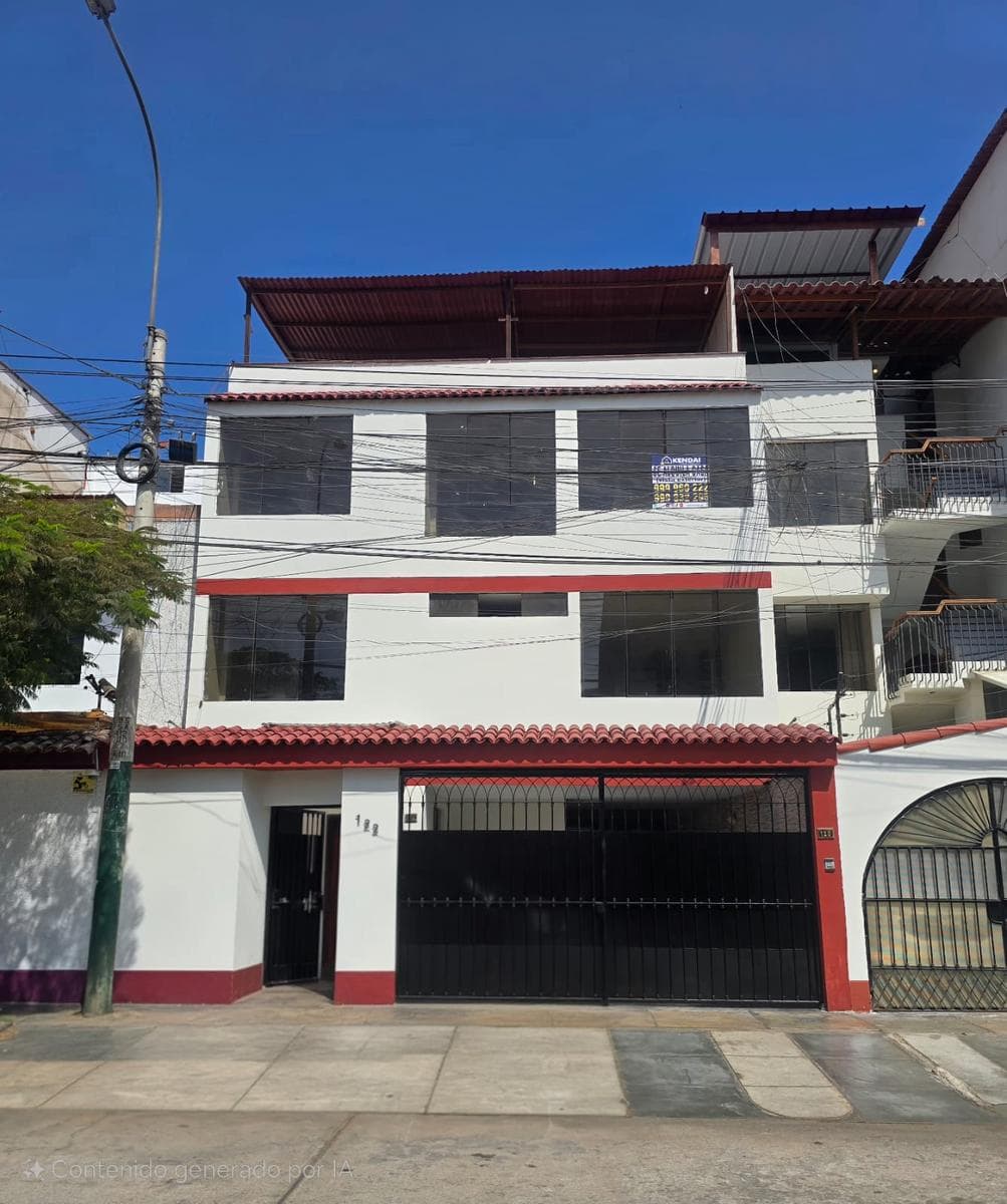 Se Alquila Casa 3 Pisos mas Azotea - Lomas de Las Azucenas - Santiago de Surco - 1