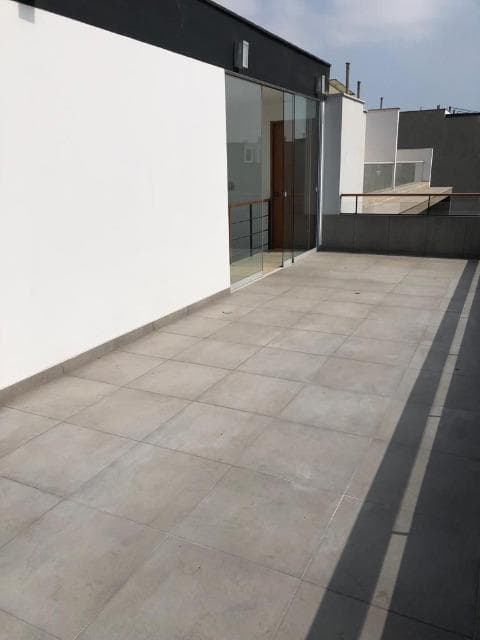 Vendo Bello Departamento Duplex en Calle Los Recuerdos N 4XX, Piso 3, Urb. Chacarilla, San Borja - 1