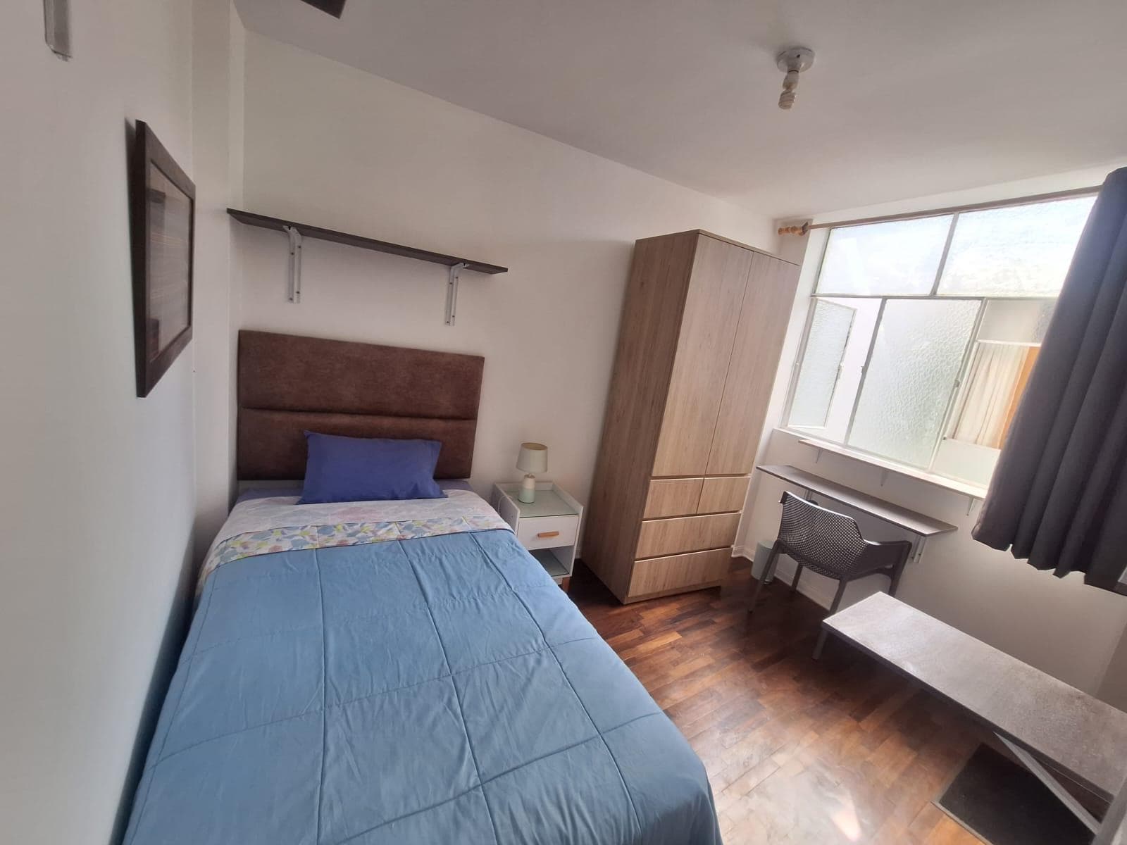 ALQUILER DE HABITACIÓN AMOBLADO EN MIRAFLORES - 1