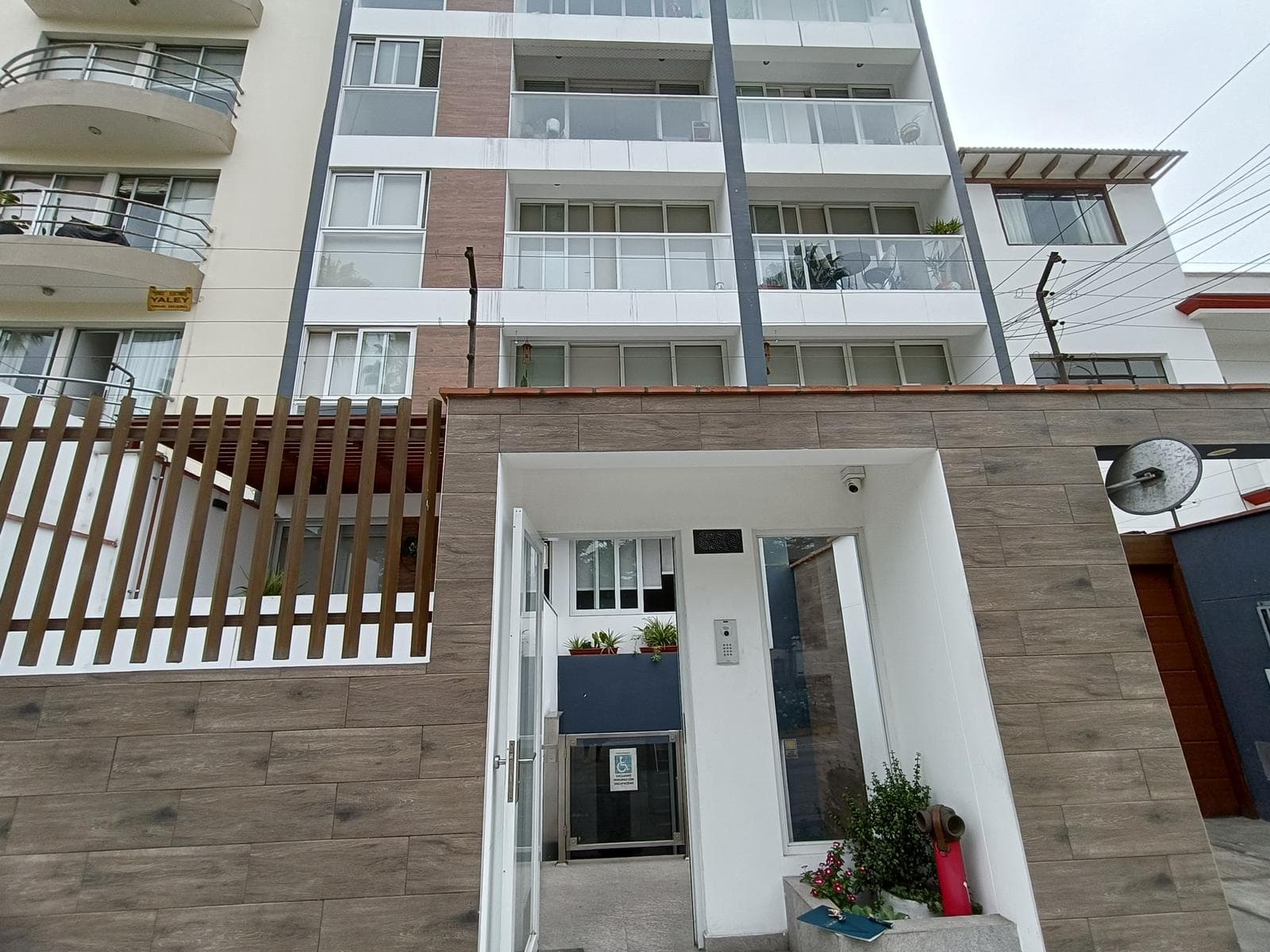 Alquiler de Dúplex /1 Dorm con terraza frente a parque / 83 m2 - 1