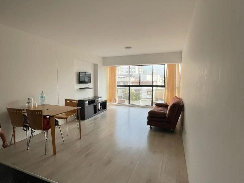 DEPARTAMENTO DE 3 DORMITORIOS EN VENTA CON COCHERA Y DEPOSITO - 1