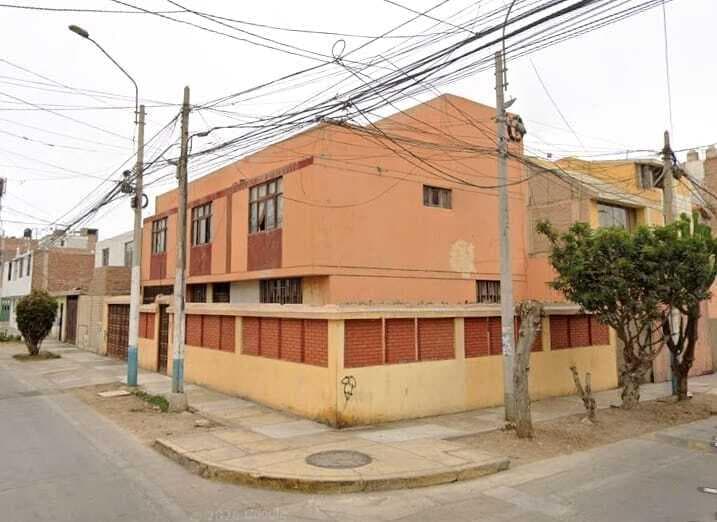 Casa en La Perla - 1