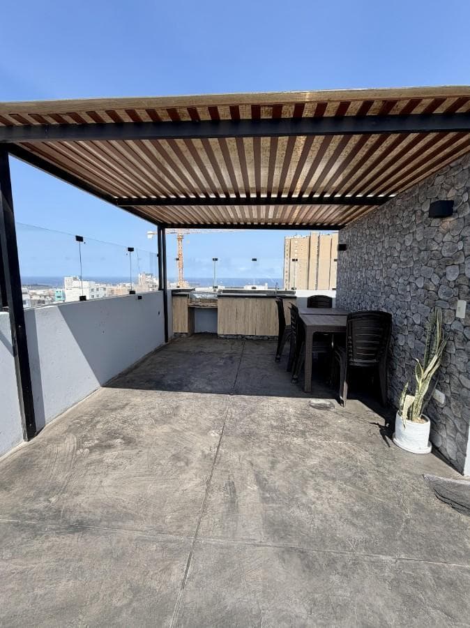 Triplex estilo casita de 2 habitaciones - San Miguel - 1