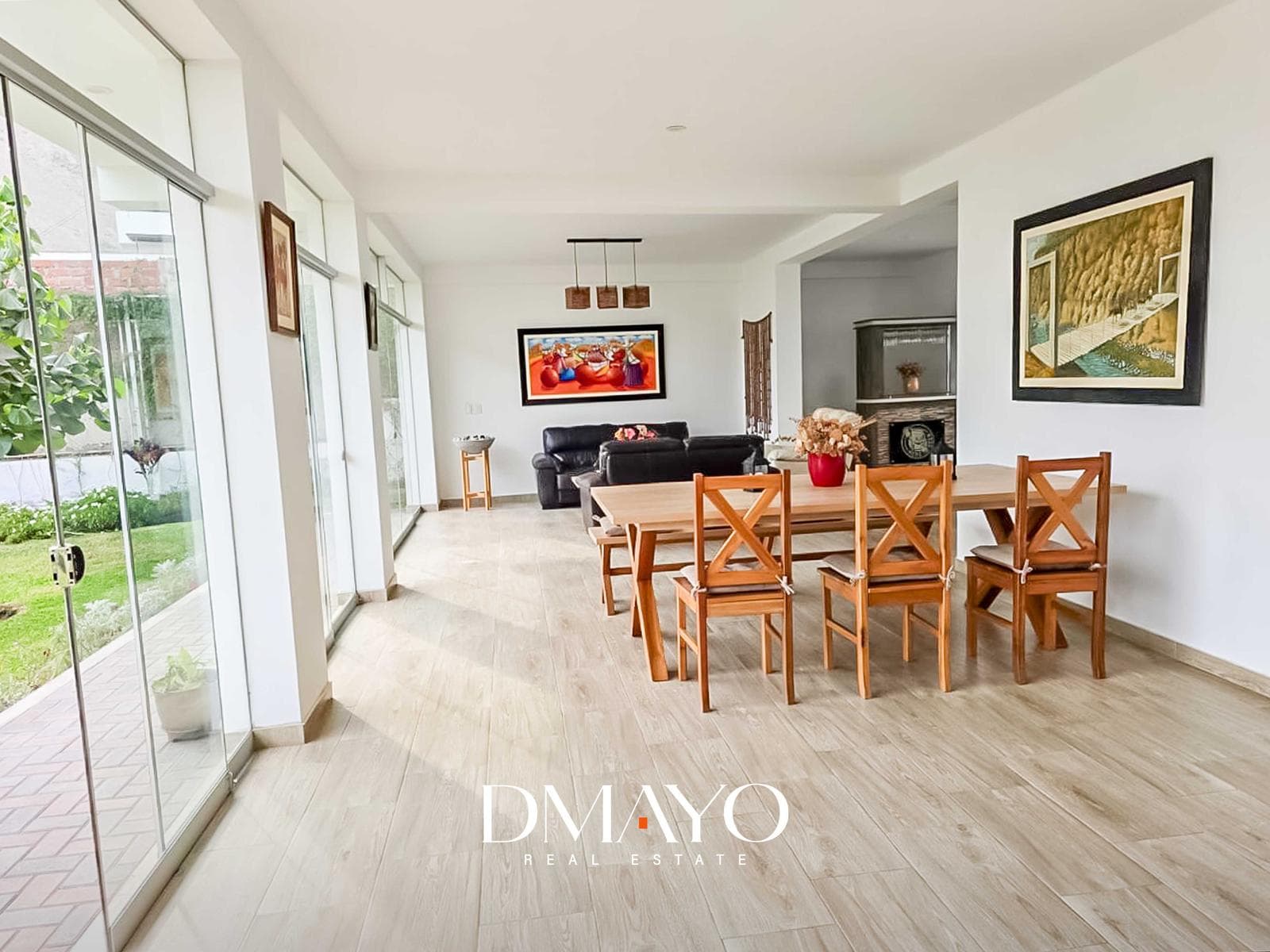 Moderna casa de campo en Cieneguilla con amplios espacios, jardín y espectacular vista al valle. - 1